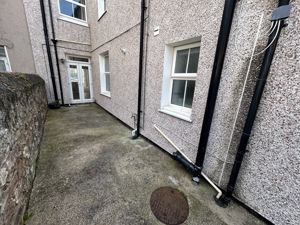 Photo 16- click for photo gallery